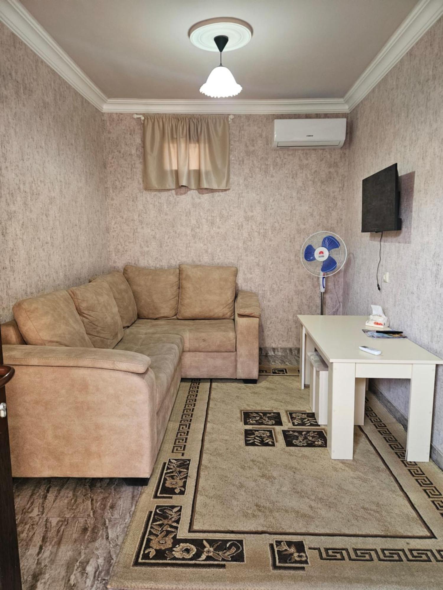 Galstyans Hotels Zvartnots Airport P'arak'ar Exterior foto